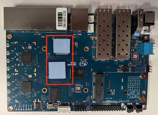 Placement of thermal pads on the BPi-R3 board