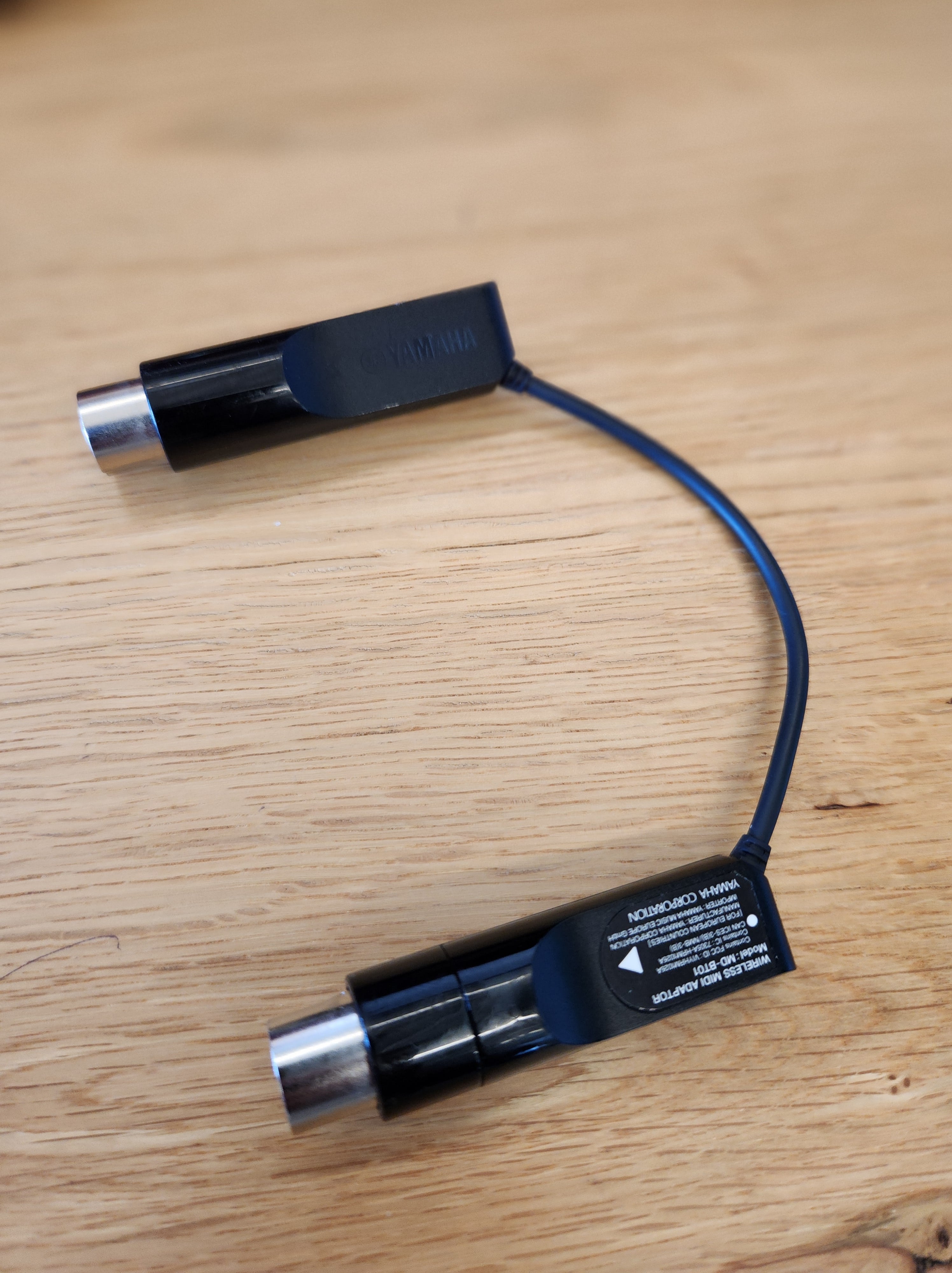 Standardowy 5-pinowy kabel MIDI DIN